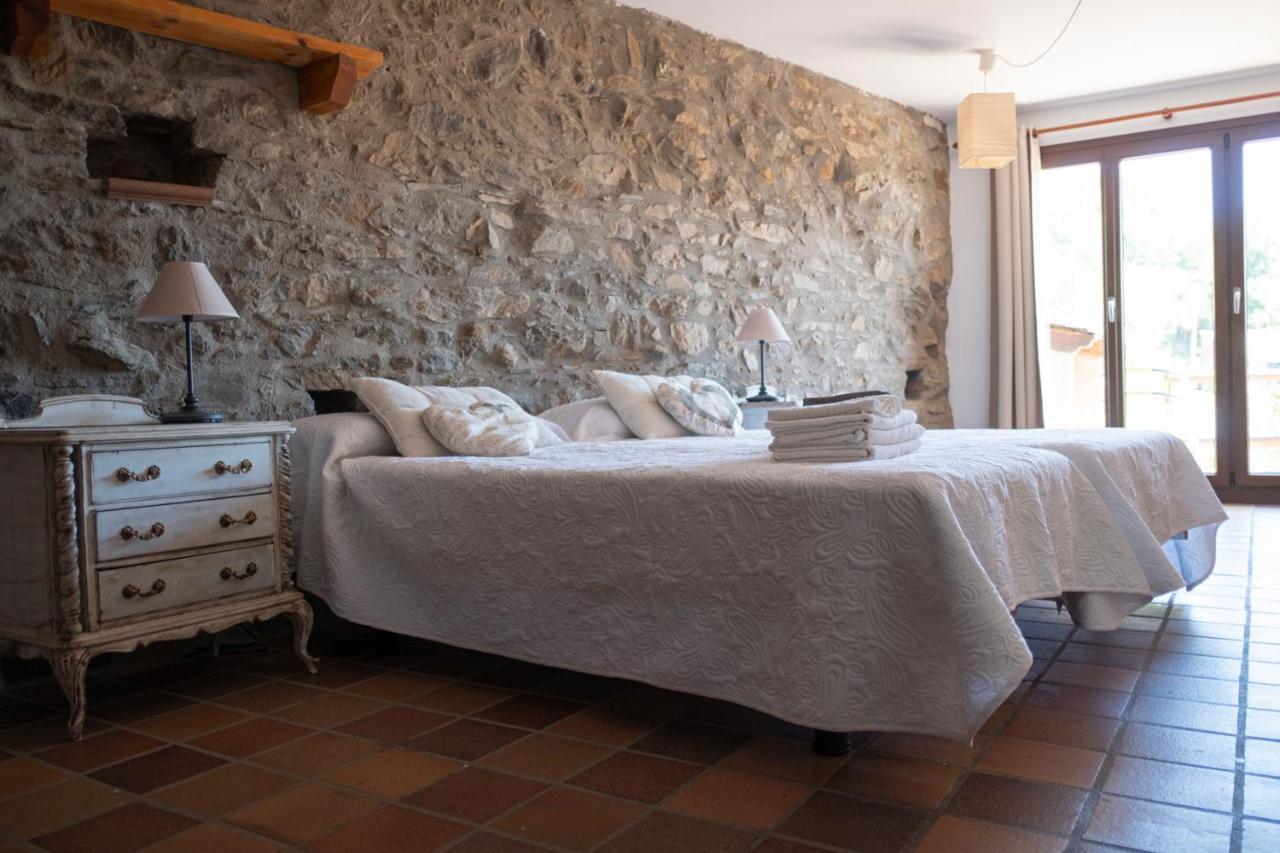 Cal Miquel De Ventola Guest House Exterior photo