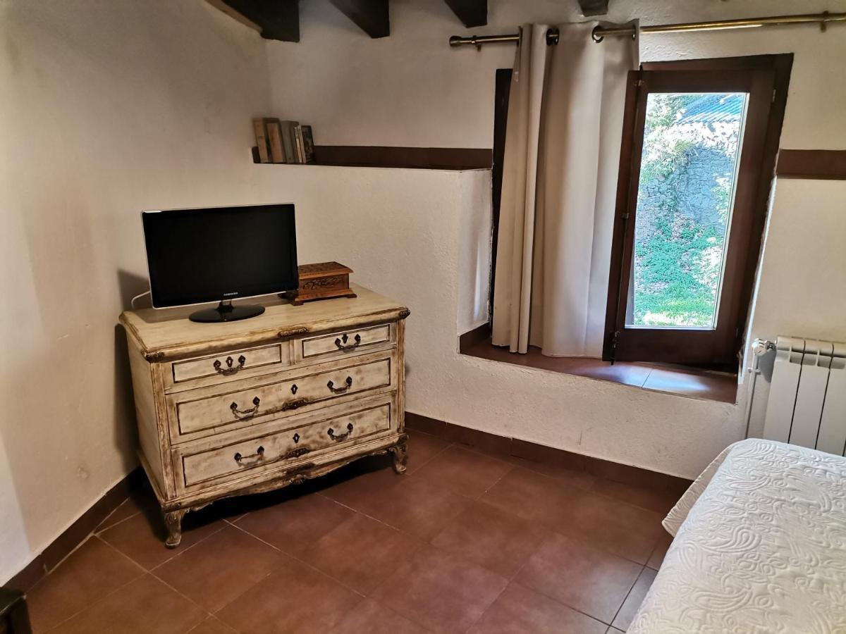 Cal Miquel De Ventola Guest House Exterior photo
